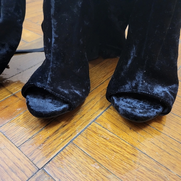 NWOT Velvet Black Over Knee boots - Picture 2 of 8